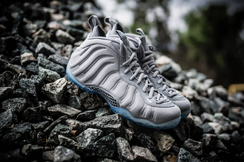 foamposite grey and black